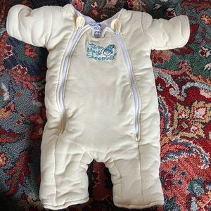 Merlin sleep suit size large (6-9m)